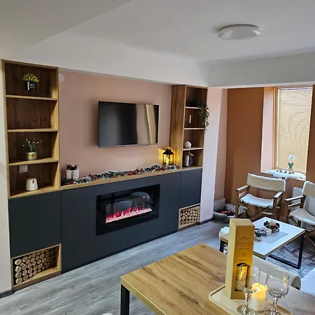 Sky Light * יהורינה